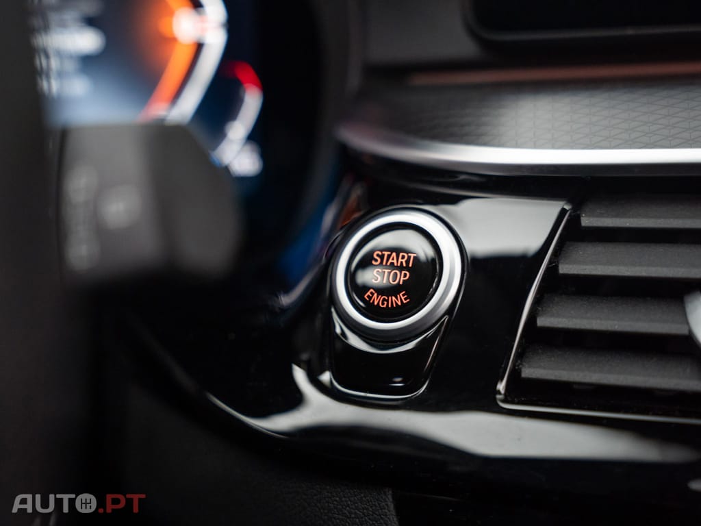 BMW 520 d Pack Desportivo M Auto