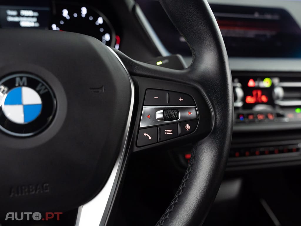 BMW 216 d Line Sport