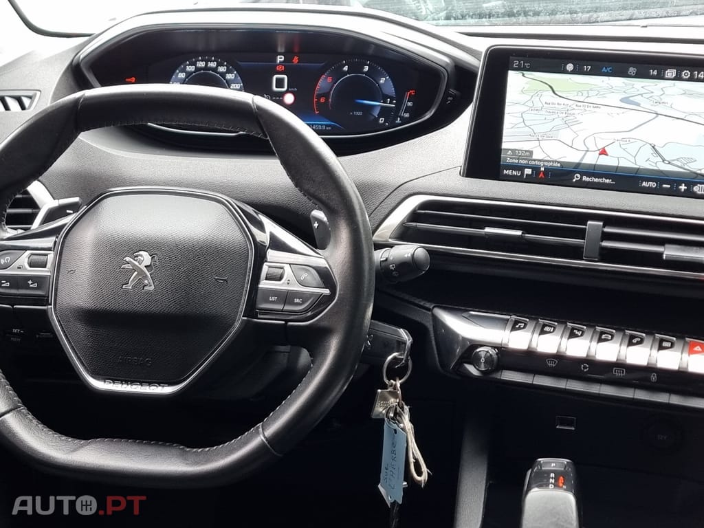 Peugeot 5008 1.5 BlueHDi Allure EAT8