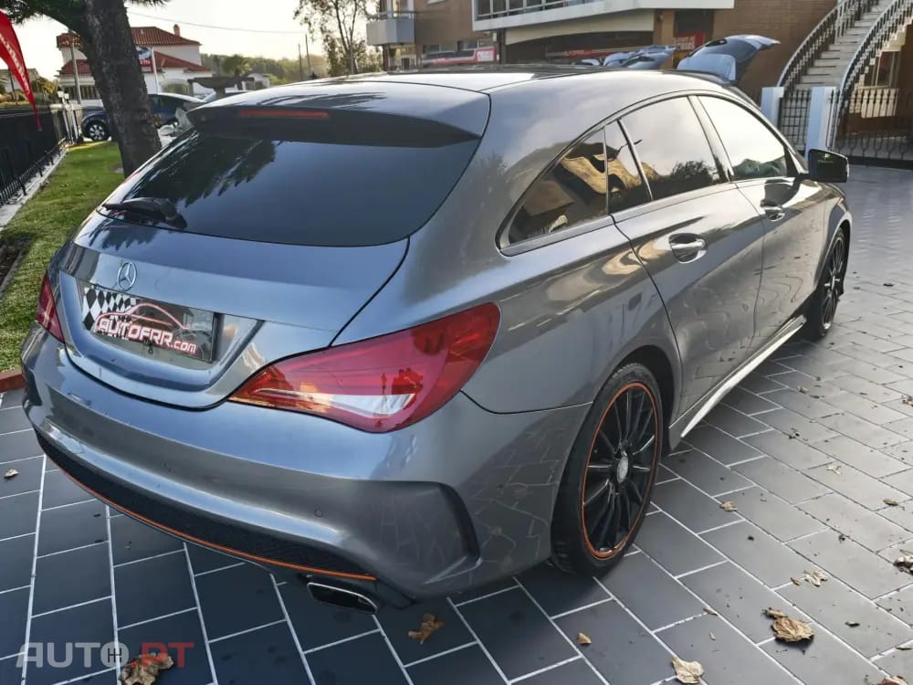 Mercedes-Benz CLA 220 (CDI) d 4Matic 7G-DCT Orange Art Edition