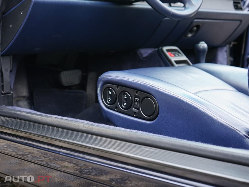 Porsche 911 993 Carrera 2