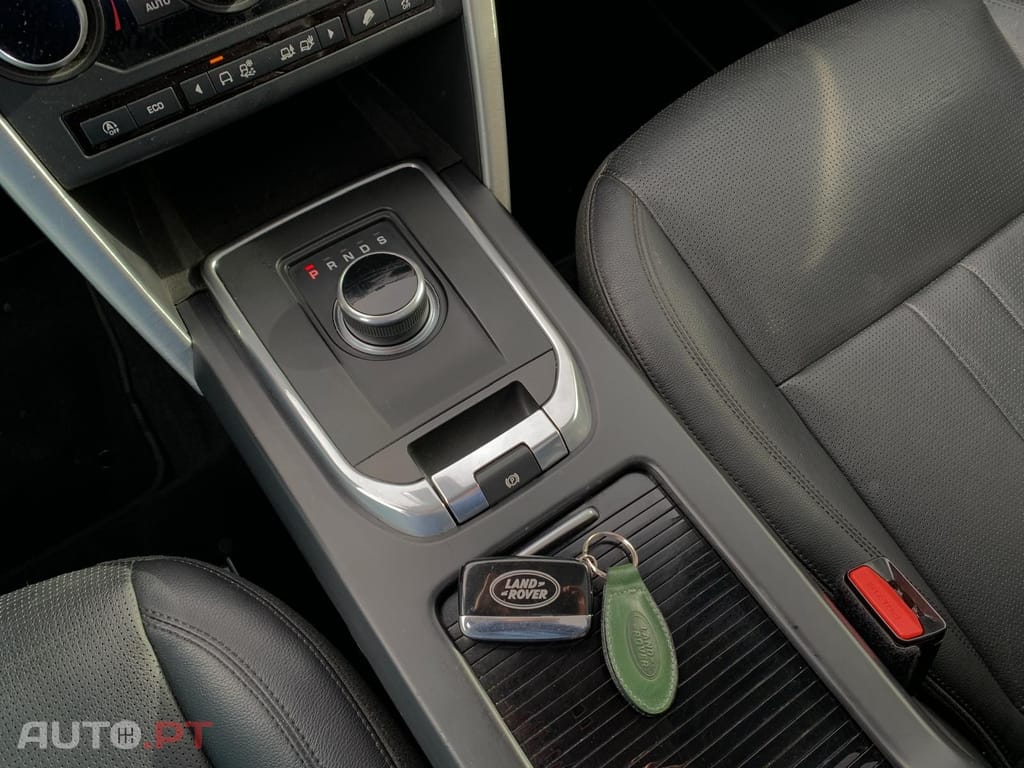 Land Rover Discovery Sport 2.0 TD4 HSE Luxury 7L Auto