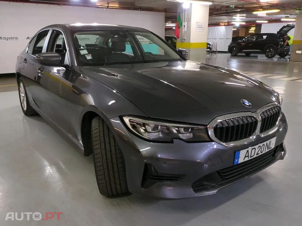 BMW 330 e Auto