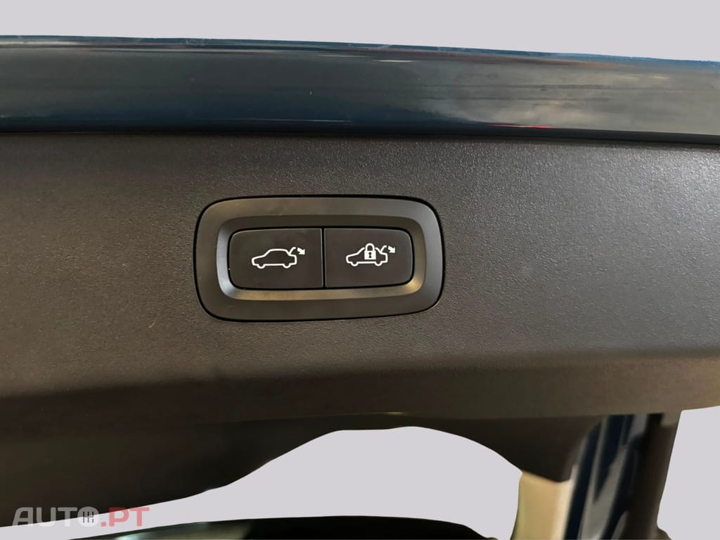 Lynk & Co 01 1.5i Plug-In Hybrid I.V.A DEDUTIVEL