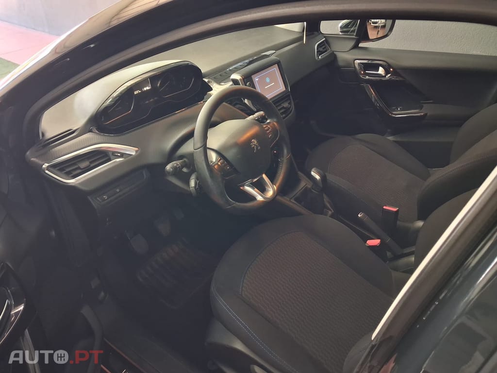 Peugeot 208 1.2 PureTech Active