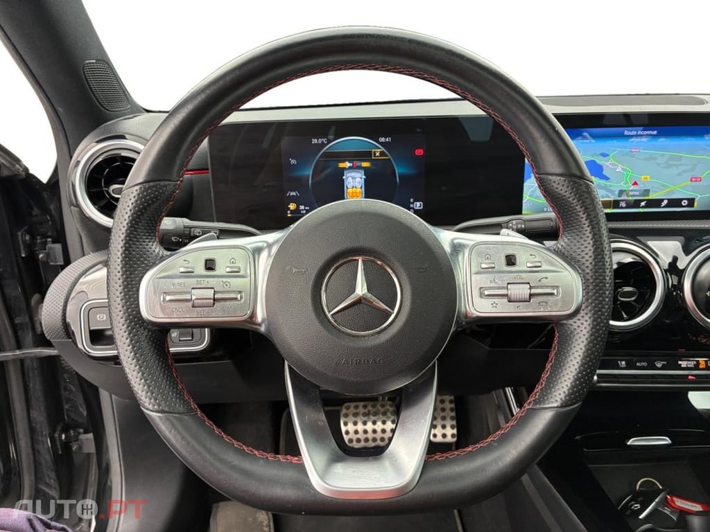 Mercedes-Benz A 200 7G-DCT AMG Line