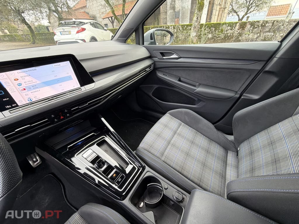 Volkswagen Golf 1.4 TSI GTE DSG