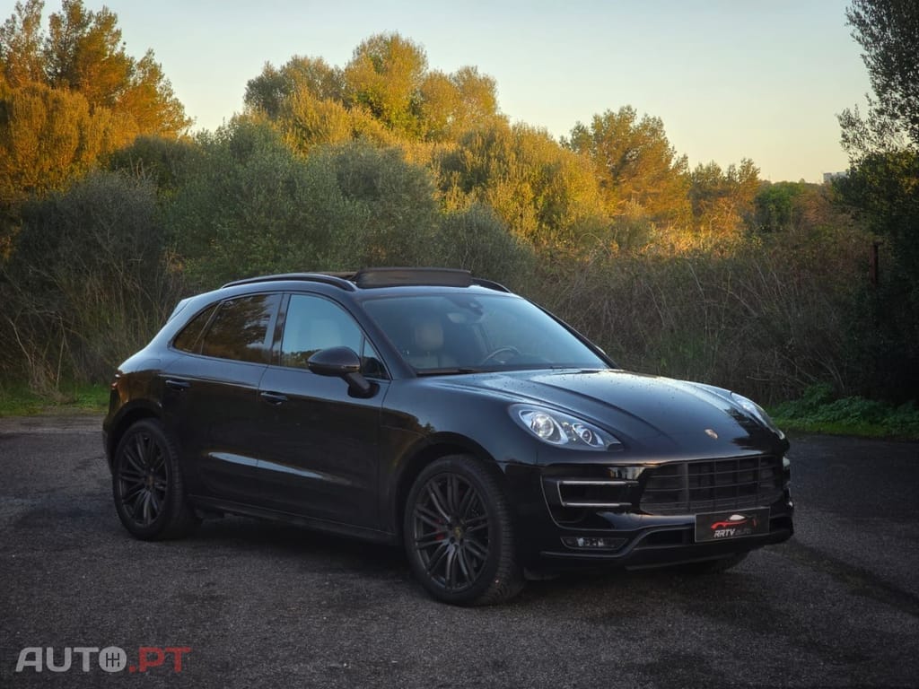 Porsche Macan Turbo PDK