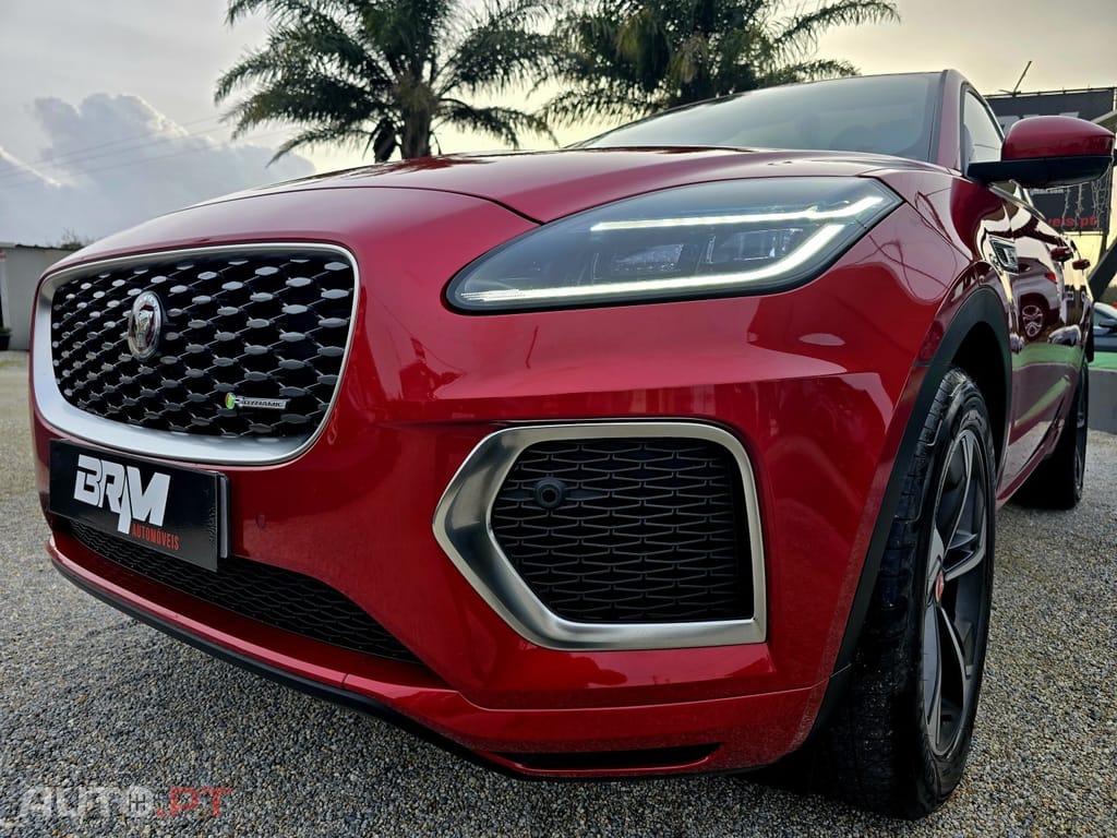 Jaguar E-Pace 1.5 P300e R-Dynamic SE AWD Aut.