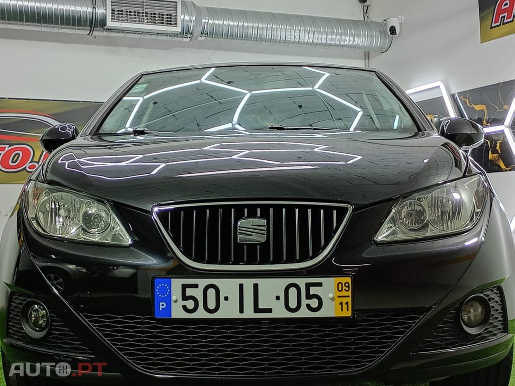 SEAT Ibiza 1.6 TDI Reference — fotografia 8