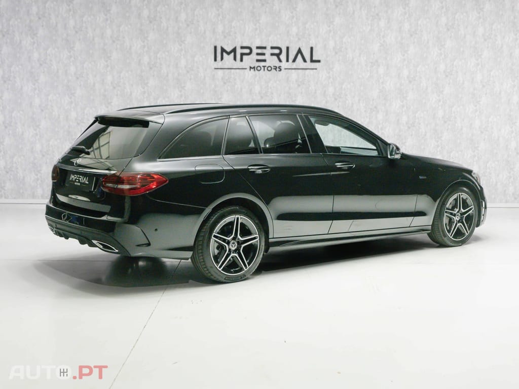 Mercedes-Benz C 300 de AMG Line