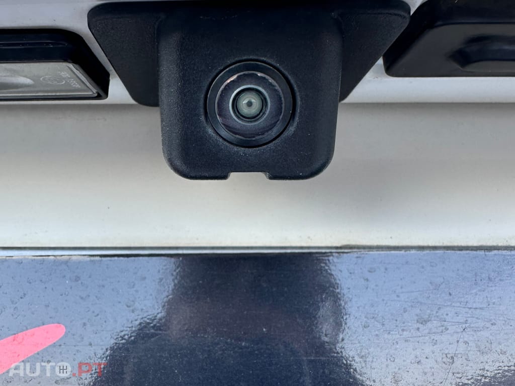 Peugeot 2008 1.2 PureTech Active EAT8