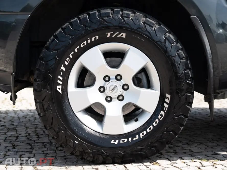 Nissan Navara 2.5 dCi CD Pilot Hi-Tech