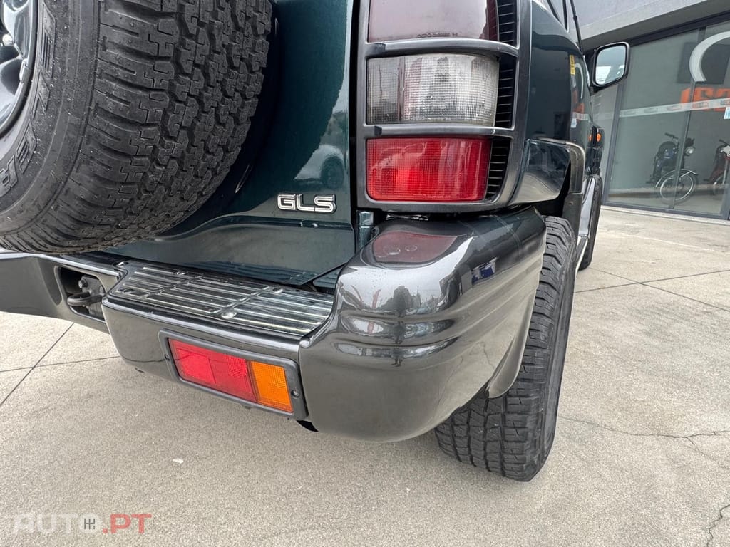 Mitsubishi Pajero 2.8 TD GLS