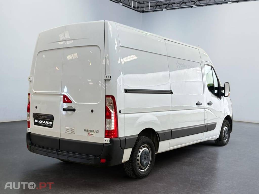 Renault Master 2.3 dCi L2H2 3.5T Grand Confort