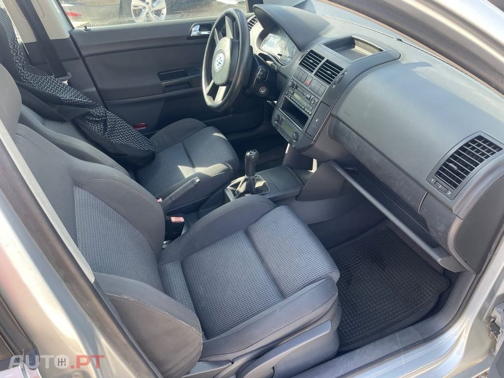 Volkswagen Polo 1.2 Confortline