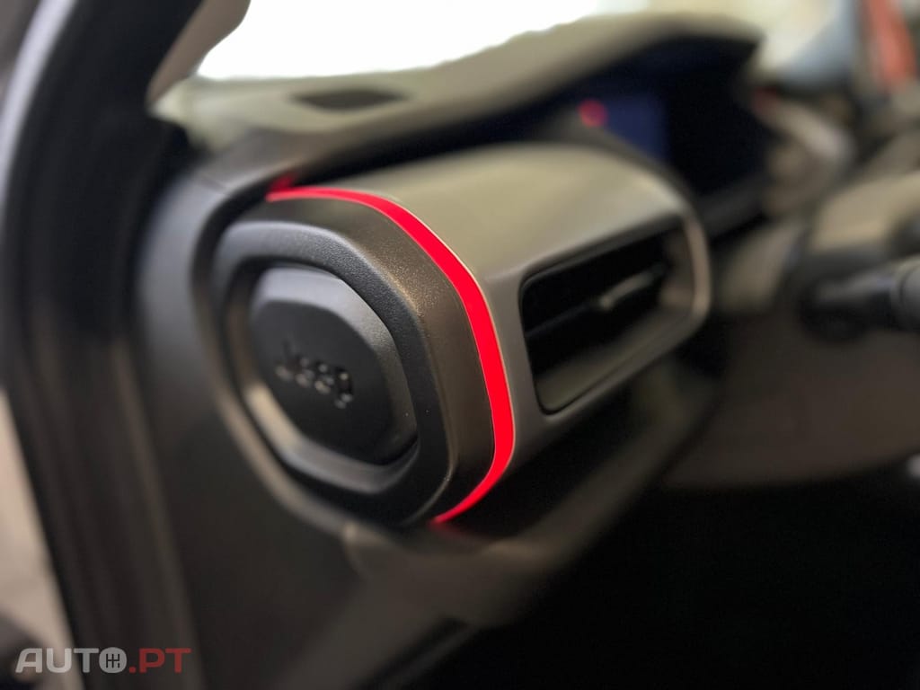 Jeep Avenger 1.2 GSE T3 Summit