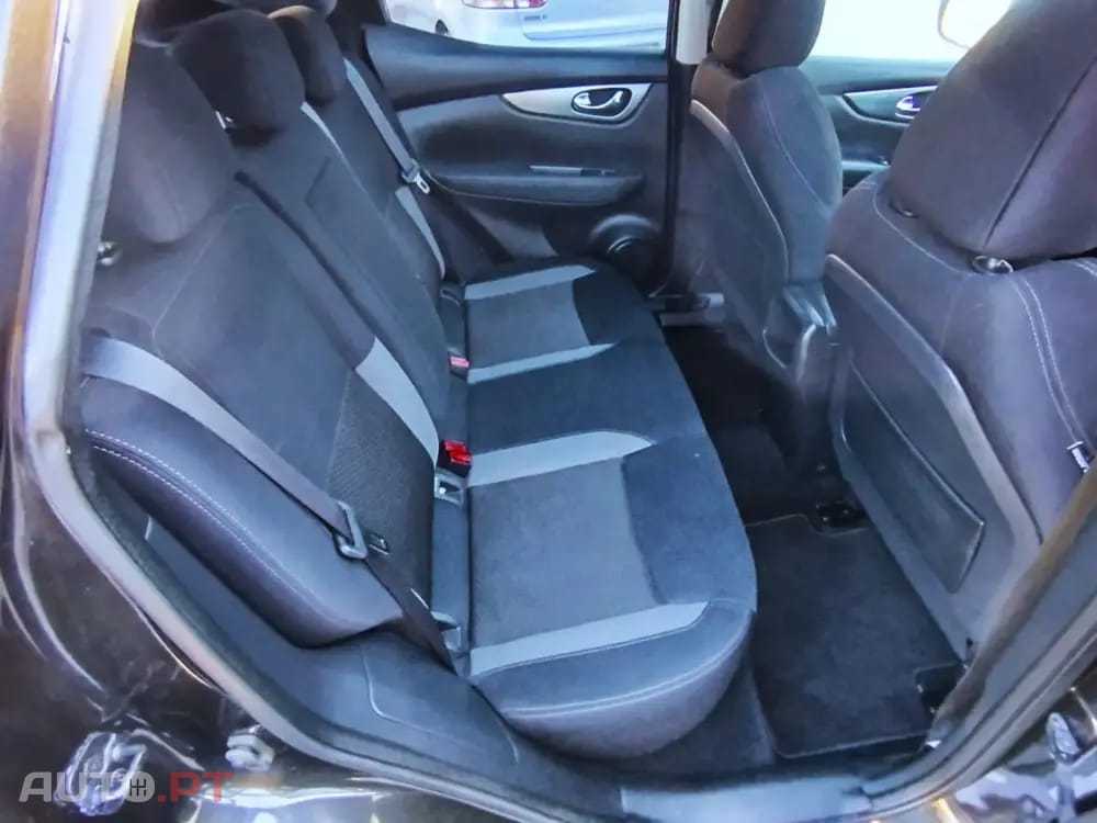 Nissan Qashqai 1.3 DIG-T N-Connecta Led