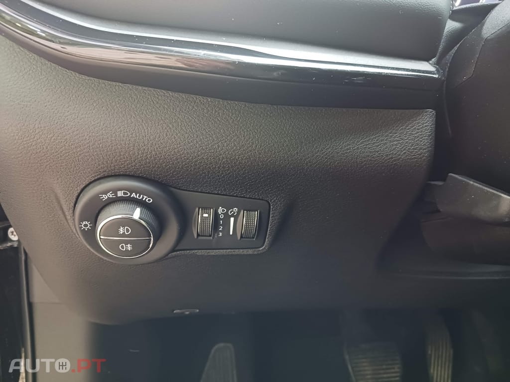 Jeep Compass 1.5 TG e-Hybrid Summit DCT
