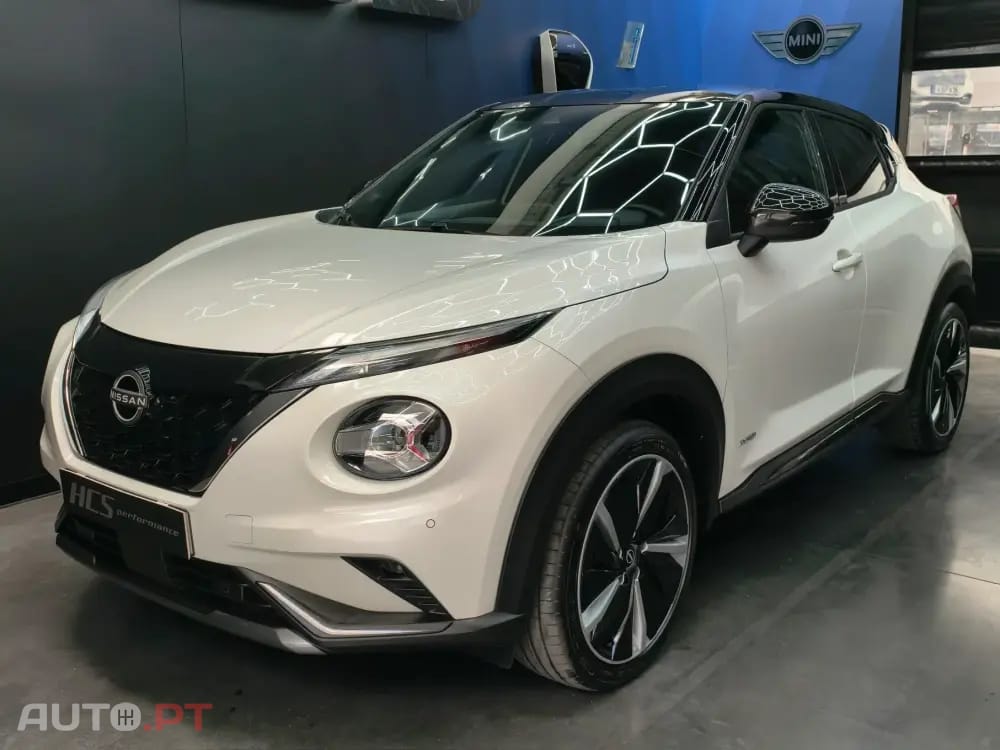 Nissan Juke 1.6 Hybrid N-Design Black