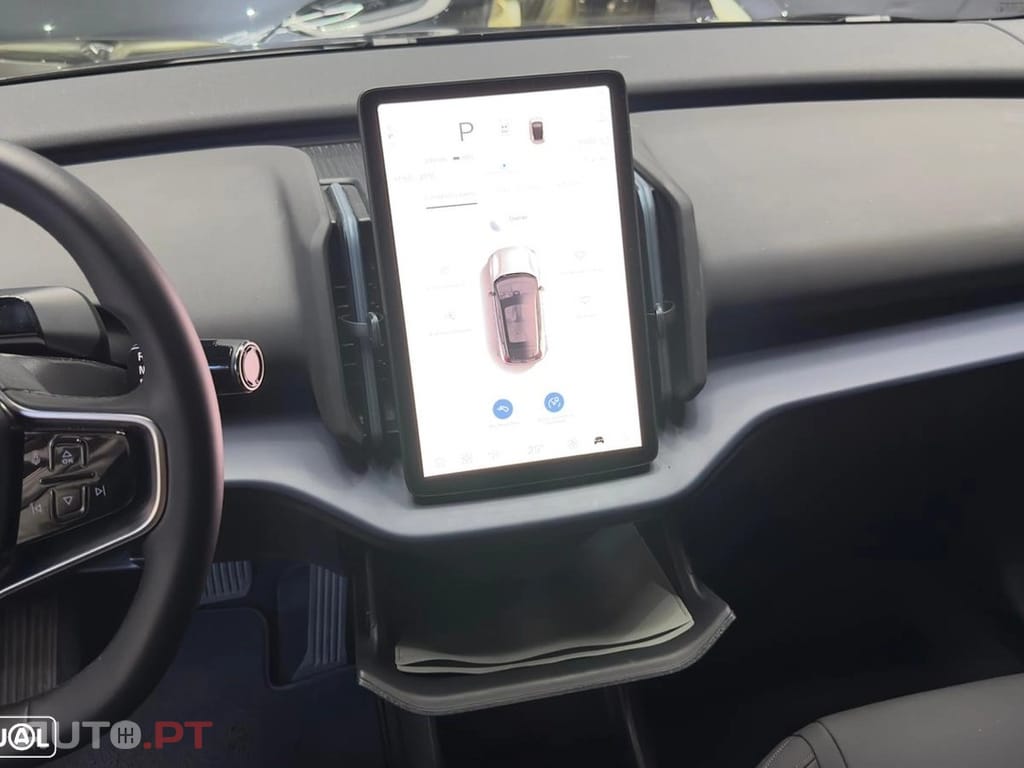 Volvo EX30 Single Motor Extended Range RWD Core