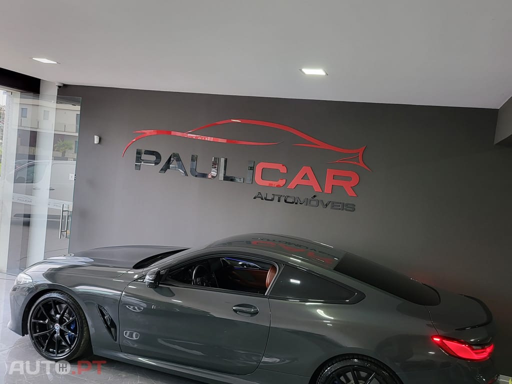 BMW M850i X drive carboncore