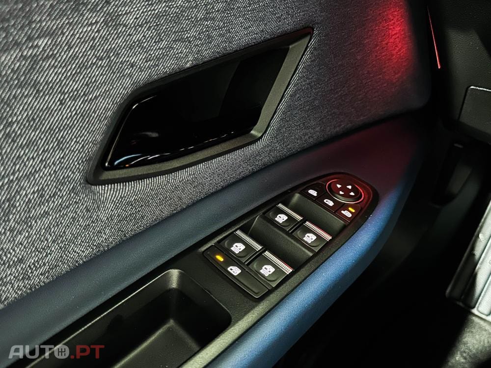 Renault 4 E-Tech 52 kWh Iconic Autonomia Conforto