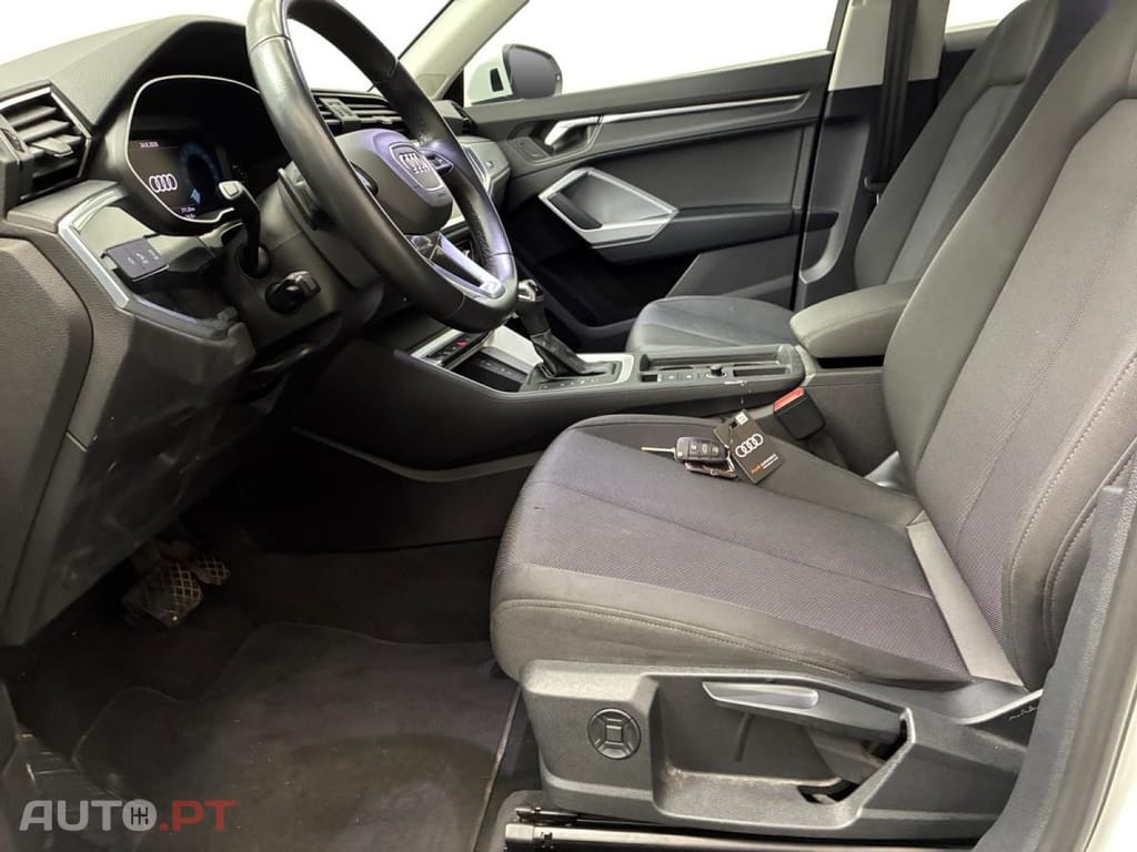Audi Q3 45 TFSIe S tronic