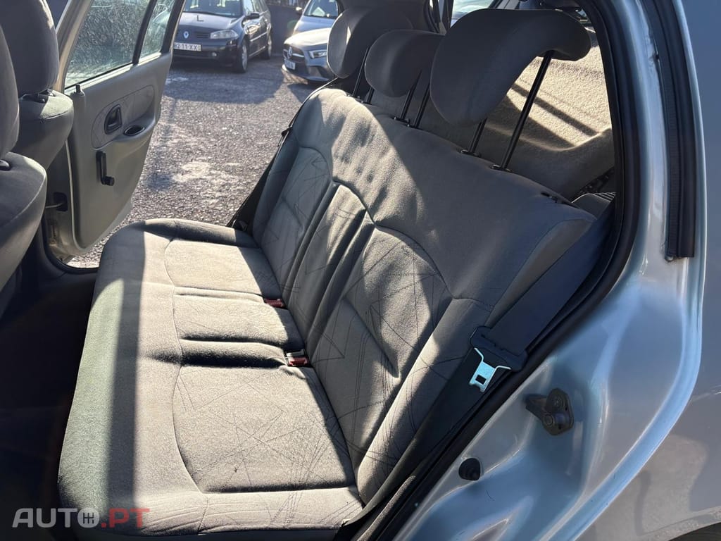 Renault Clio 1.2 Authentique