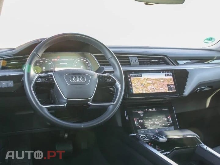 Audi E-Tron 50 quattro