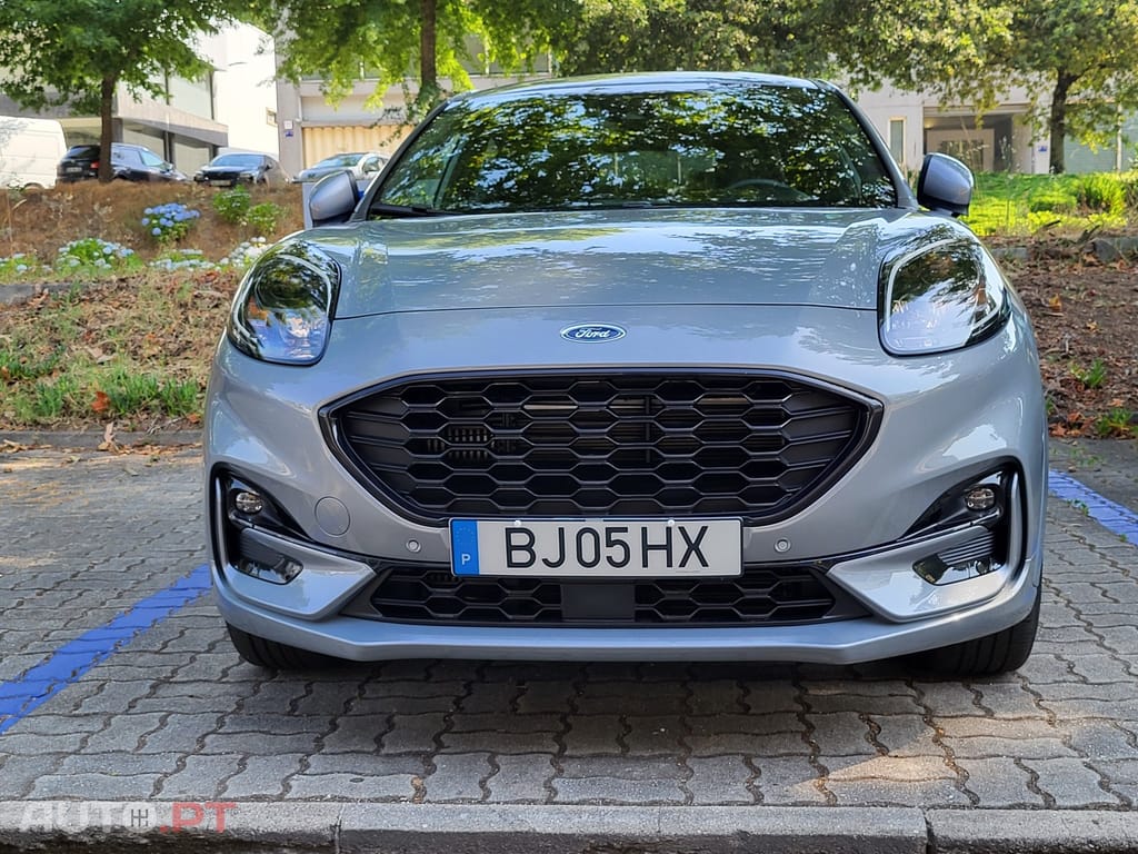 Ford Puma 1.0 EcoBoost MHEV ST-Line X