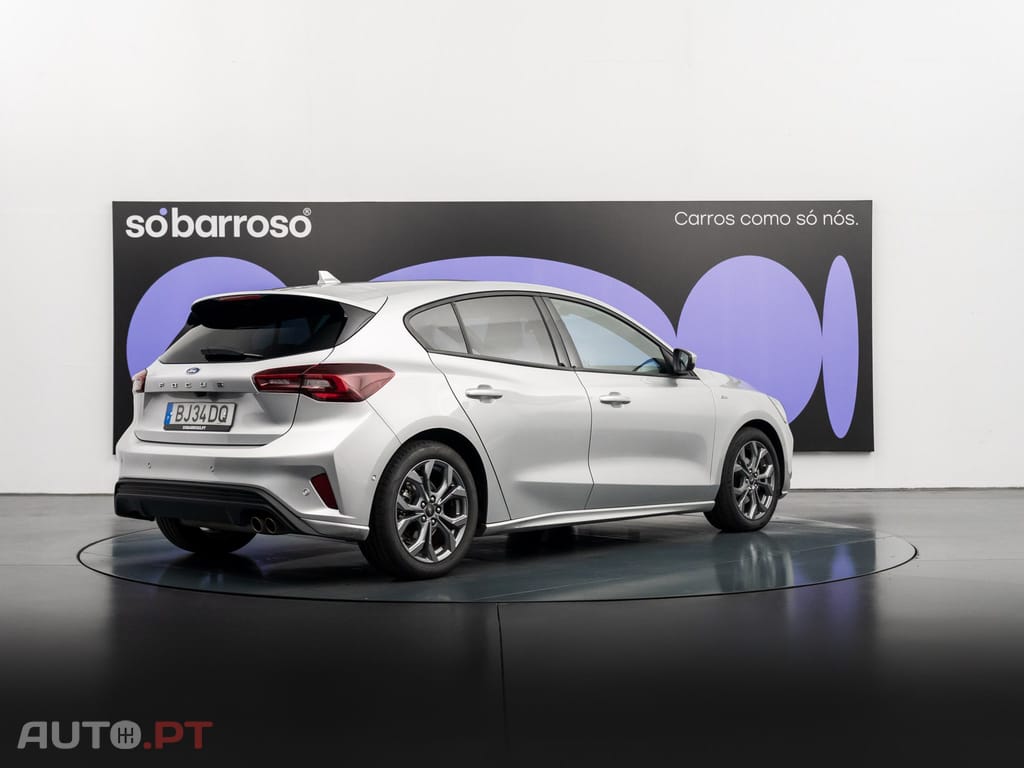 Ford Focus 1.0 EcoBoost MHEV ST-Line