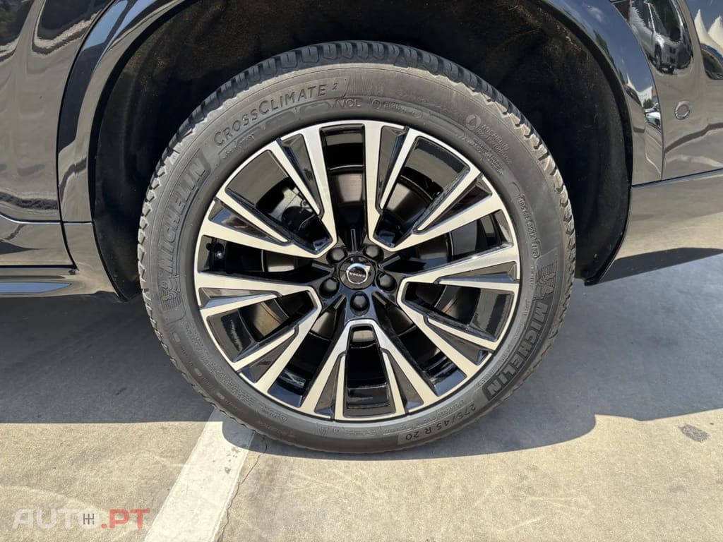 Volvo XC90 2.0 T8 PHEV Plus Bright AWD