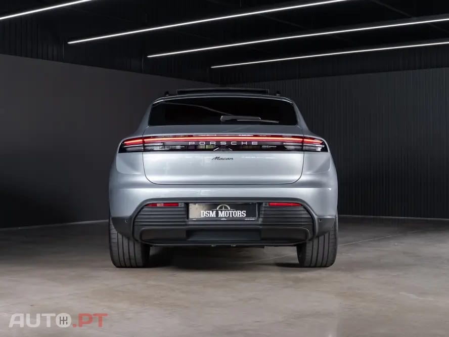 Porsche Macan Electric