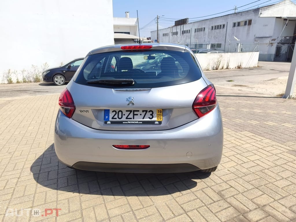 Peugeot 208 1.5 BlueHDi Active