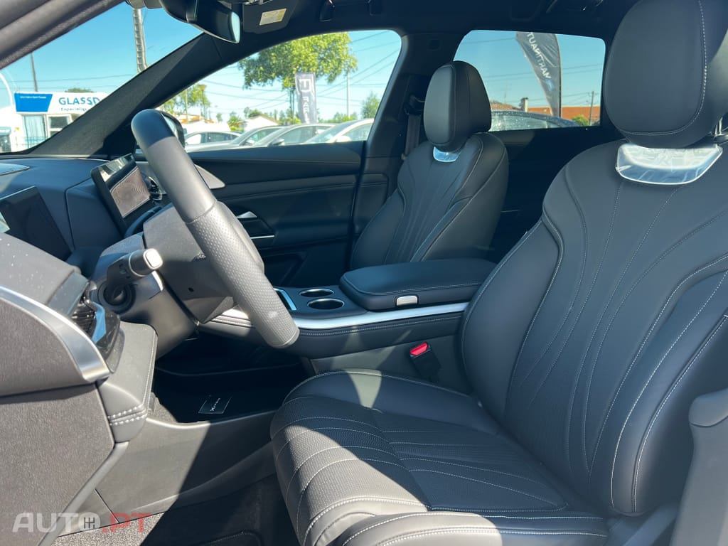 XPeng G9 98 kWh AWD Performance