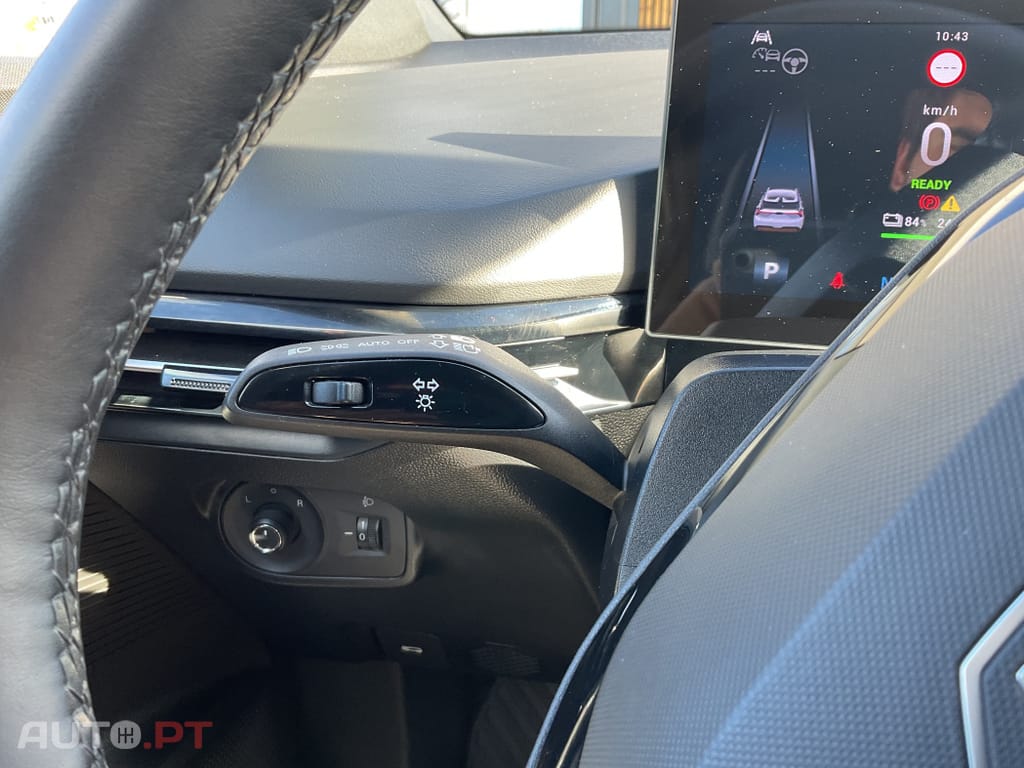 MG MG4 51 kWh Standard