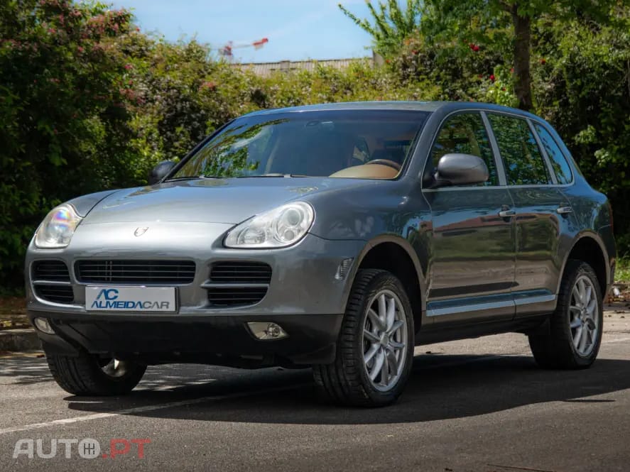 Porsche Cayenne Tiptronic