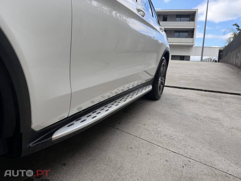 Mercedes-Benz GLC 220 d 4Matic 9G-TRONIC AMG Line
