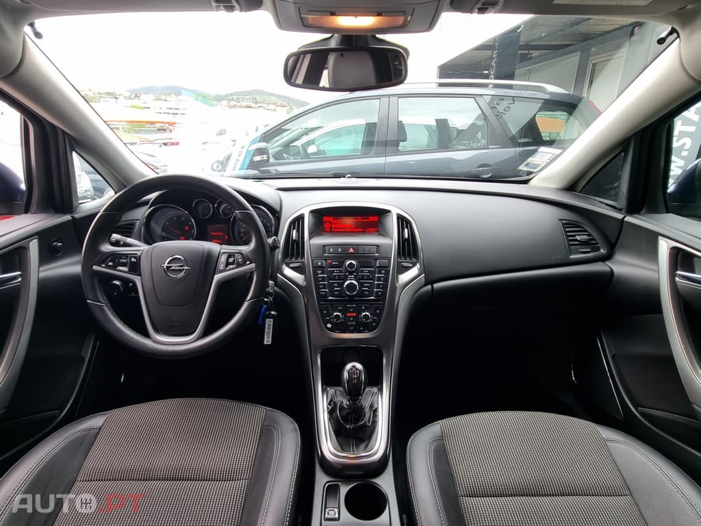 Opel Astra Sports Tourer 1.3 CDTi Cosmo S/S