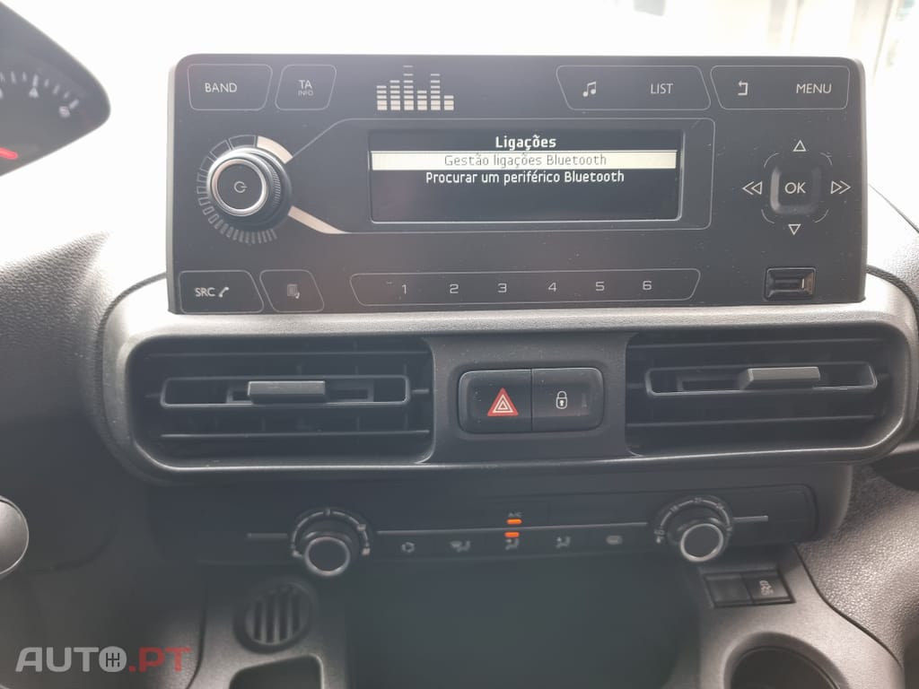 Peugeot Partner 1.6 BlueHDi L1 Premium 3L