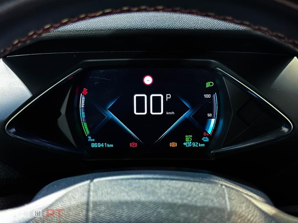 DS DS3 Crossback E-Tense Performance Line +