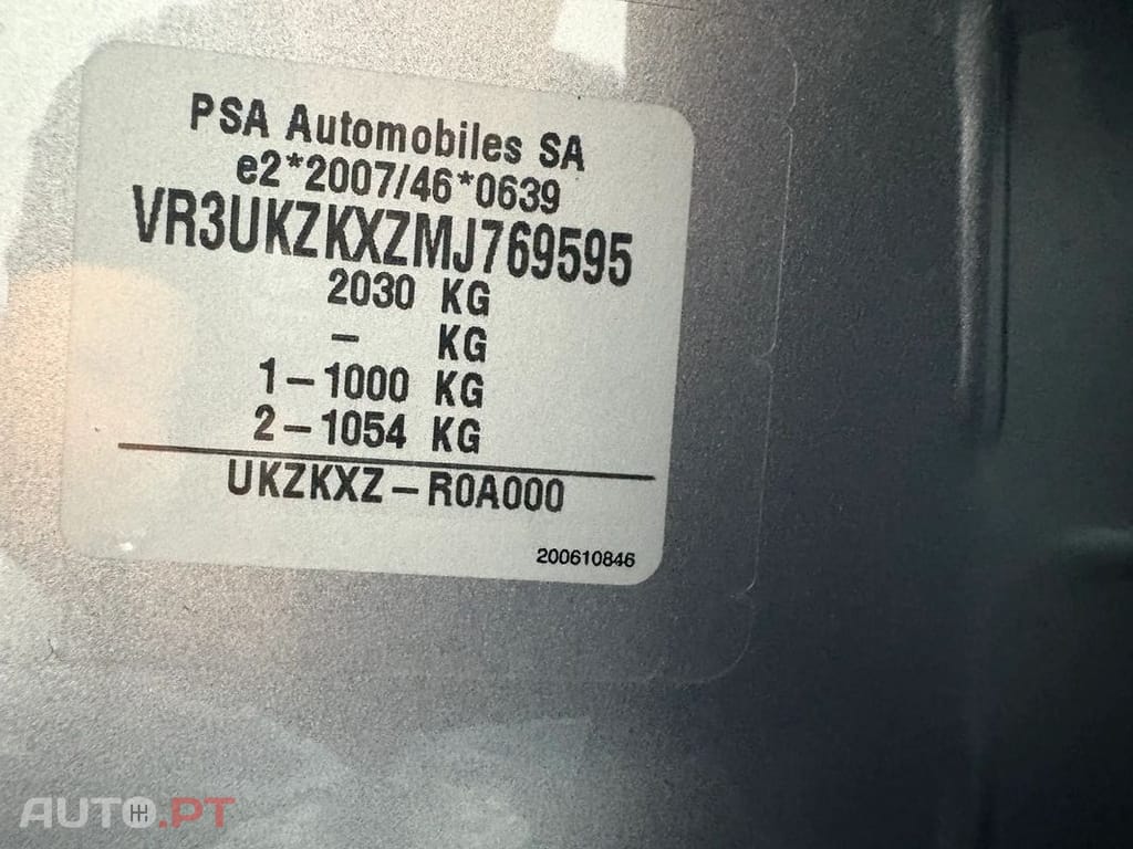 Peugeot E-2008 50 kWh GT