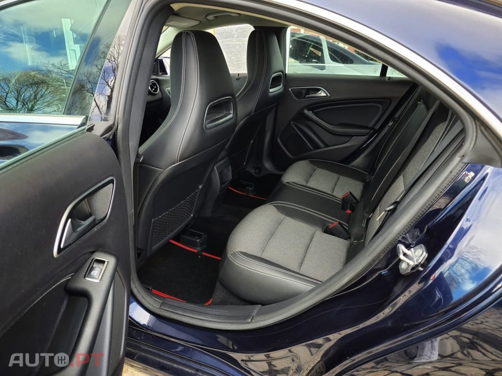Mercedes-Benz CLA 180 d Urban