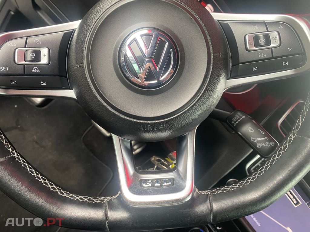 Volkswagen Golf 2.0 TDi GTD DSG