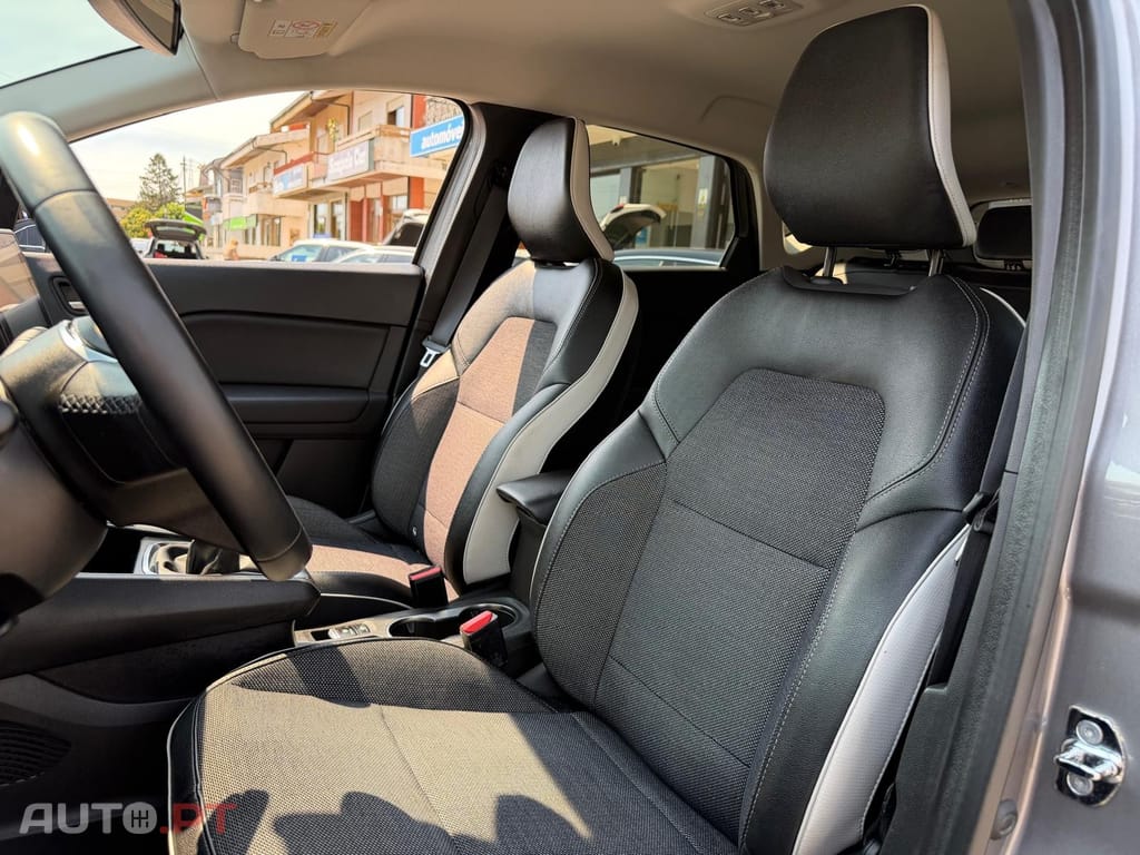 Renault Captur 1.0 TCe Intens