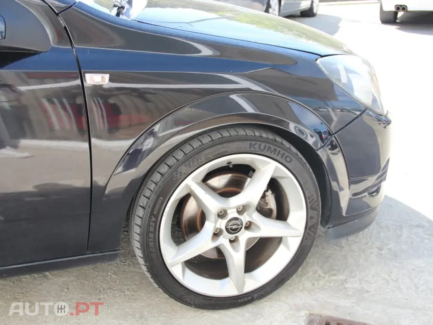 Opel Astra GTC 1.9 CDTI