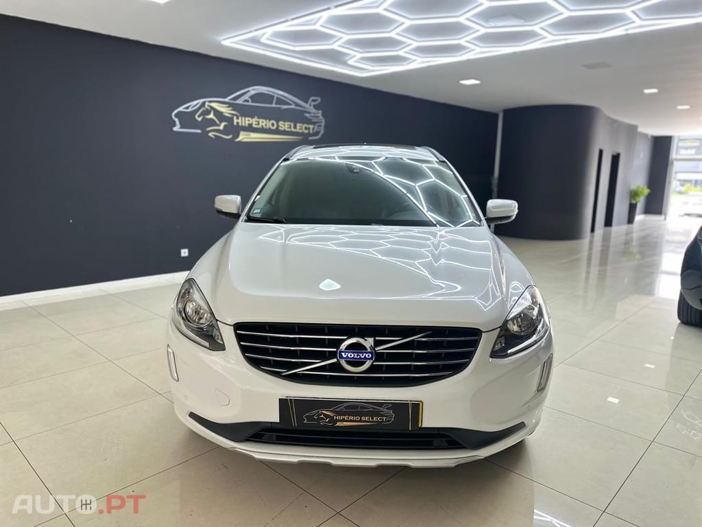 Volvo XC60 2.0 D4 R-Design Momentum