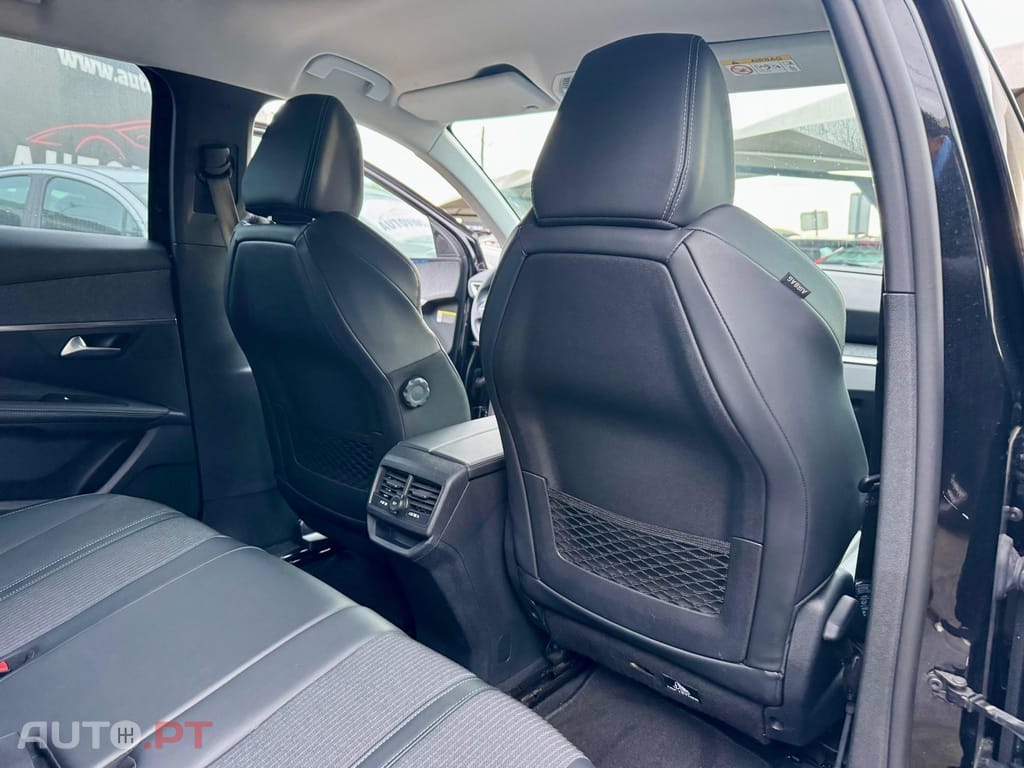 Peugeot 3008 1.5 BlueHDi Allure Pack