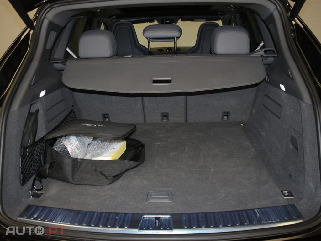 Porsche Cayenne E-Hybrid Platinum Edition